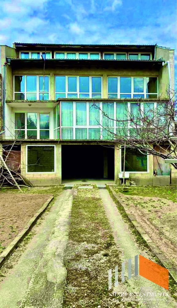 Дава се под наем Гараж / Паркомясто в Варна, Възраждане 1 - 50 кв.м за 51 € - Снимка #1