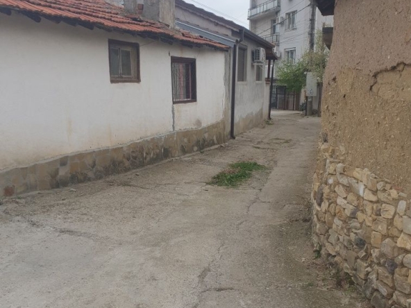 Къща в Сливен, Руски - 84 кв.м за 365 €/кв.м - Снимка #1