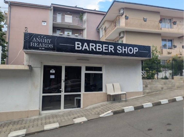 Дава се под наем  в к.к. Слънчев бряг -  кв.м за 254.49 € - Снимка #1