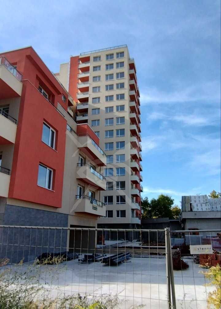 Двустаен апартамент в Пловдив, Тракия - 63 кв.м за 1778 €/кв.м - Снимка #1