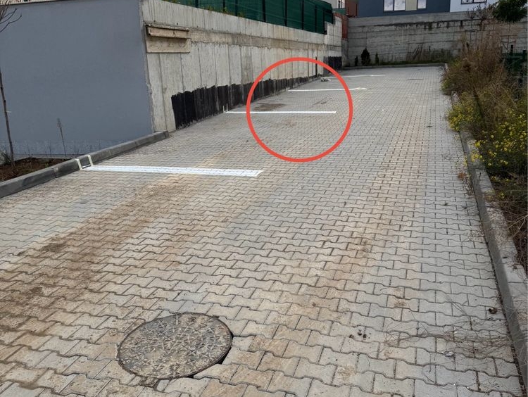 Дава се под наем Гараж / Паркомясто в София, Малинова долина - 15 кв.м за 51 € - Снимка #1