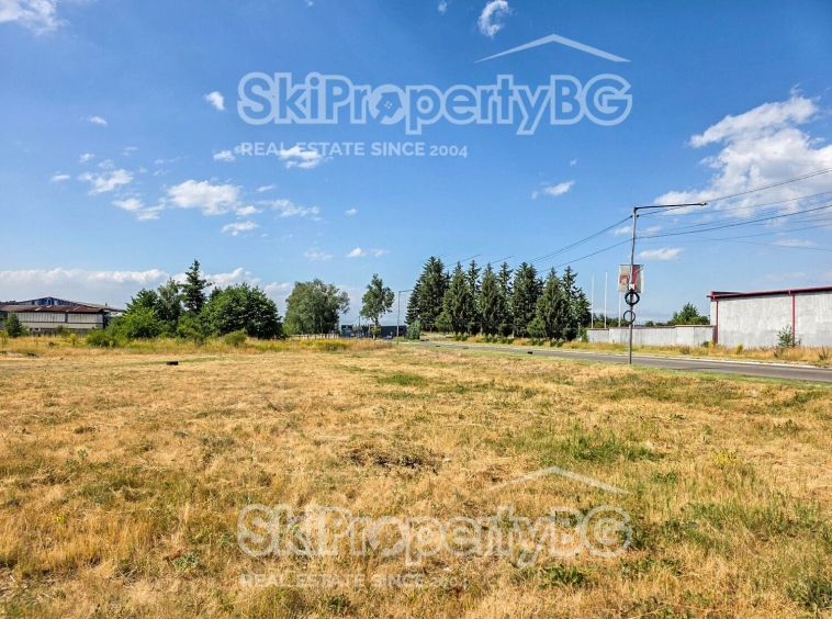 Парцел в Самоков - 5400 кв.м за 85 €/кв.м - Снимка #1