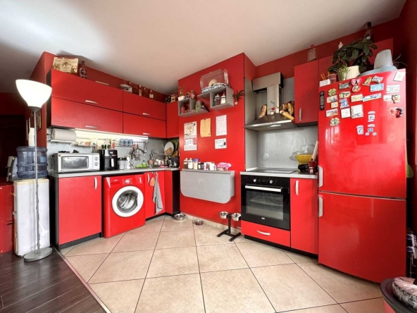 Двустаен апартамент в Русе, Възраждане - 85 кв.м за 1564 €/кв.м - Снимка #1