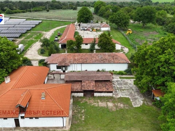 Промишлена сграда в Русе, в.з. Русофили - 53670 кв.м за 107 €/кв.м - Снимка #1