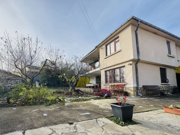 Къща в с. Ясеново, Област Стара Загора - 85 кв.м за 1200 €/кв.м - Снимка #1