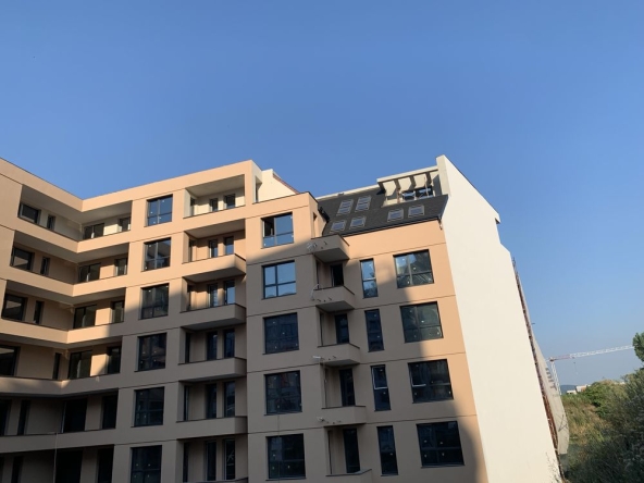 Гараж / Паркомясто в София, Малинова долина - 27 кв.м за 643 €/кв.м - Снимка #1