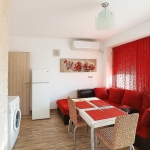 Дава се под наем Двустаен апартамент в Пловдив, Кършияка - 60 кв.м за 453.9 € - Снимка #1