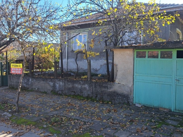 Къща в с. Межден, Област Силистра - 167 кв.м за 122 €/кв.м - Снимка #1