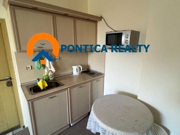 Двустаен апартамент в к.к. Слънчев бряг - 54 кв.м за 1112 €/кв.м - Снимка #1