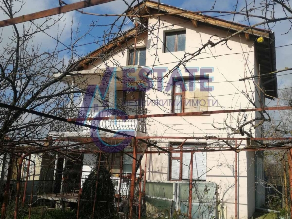 Къща в с. Ливада, Област Бургас - 198 кв.м за 556 €/кв.м - Снимка #1