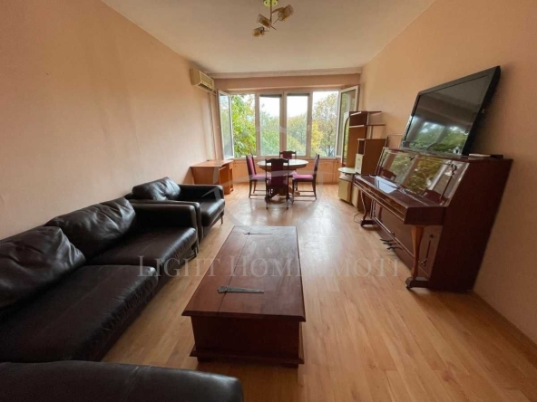 Двустаен апартамент в Пловдив, Кючук Париж - 63 кв.м за 1937 €/кв.м - Снимка #1