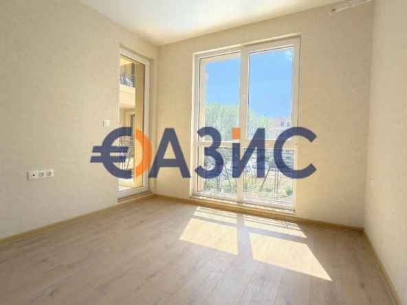 Двустаен апартамент в к.к. Слънчев бряг - 52 кв.м за 1789 €/кв.м - Снимка #1