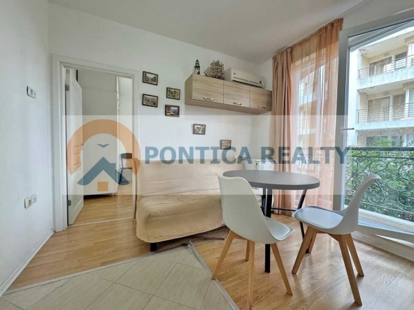 Двустаен апартамент в к.к. Слънчев бряг - 37 кв.м за 1676 €/кв.м - Снимка #1