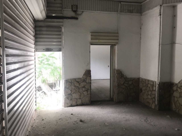 Дава се под наем Склад в Пловдив, Индустриална зона - Север - 84 кв.м за 255 € - Снимка #1