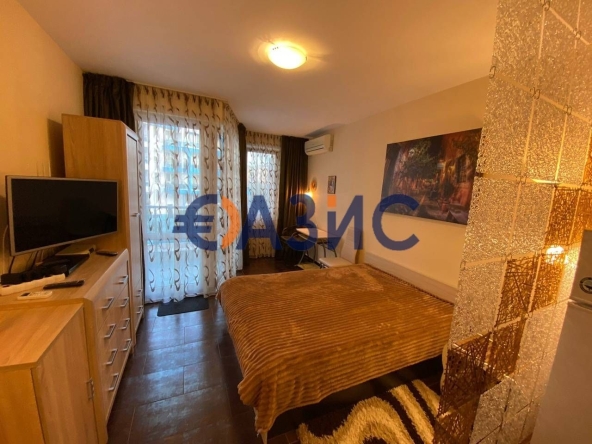Едностаен апартамент в Несебър - 40 кв.м за 1413 €/кв.м - Снимка #1