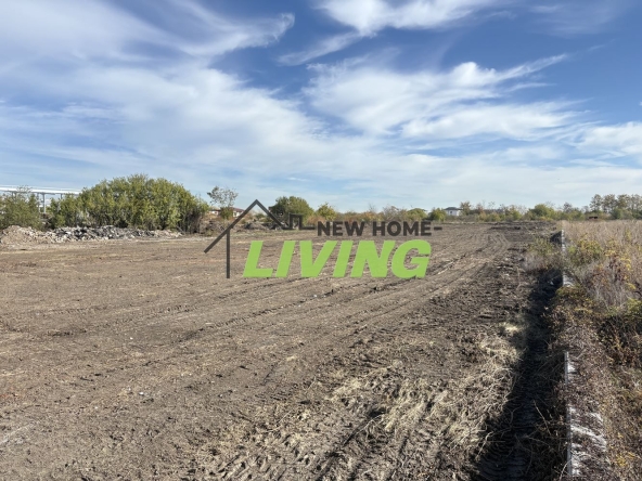 Парцел в Пловдив, Беломорски - 7279 кв.м за 126 €/кв.м - Снимка #1