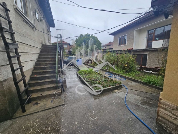 Къща в Велинград - 155 кв.м за 381 €/кв.м - Снимка #1