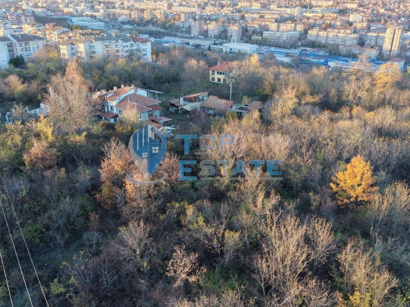 Парцел в Велико Търново, Бузлуджа - 927 кв.м за 25 €/кв.м - Снимка #1