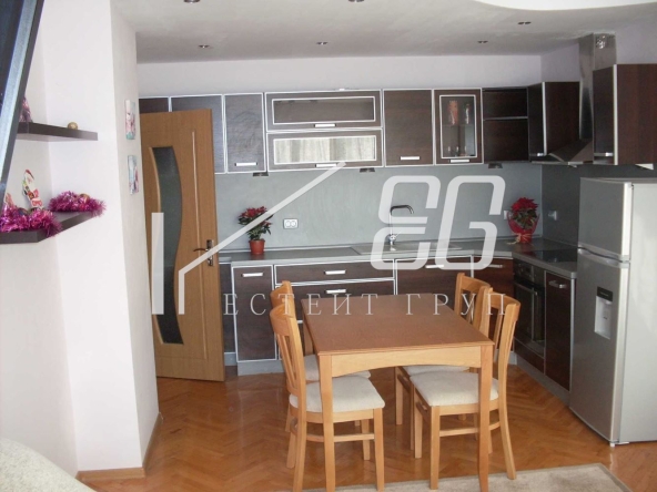 Дава се под наем Тристаен апартамент в Варна, Левски - 75 кв.м за 575 € - Снимка #1