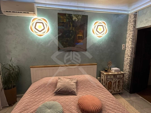 Дава се под наем Двустаен апартамент в Пловдив, Център - 60 кв.м за 550 € - Снимка #1