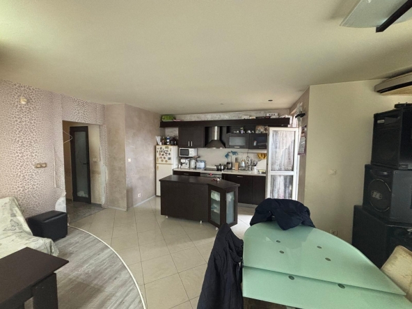 Тристаен апартамент в София, Младост 3 - 105 кв.м за 3324 €/кв.м - Снимка #1