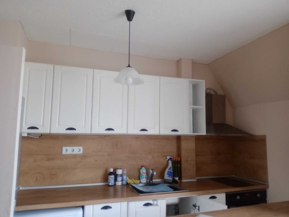 Дава се под наем Тристаен апартамент в Варна, Бизнес хотел - 75 кв.м за 484.5 € - Снимка #1