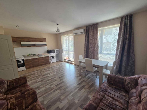 Дава се под наем Двустаен апартамент в Варна, Виница - 70 кв.м за 460 € - Снимка #1