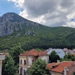 Тристаен апартамент в Враца, Център - 103 кв.м за 1360 €/кв.м - Снимка #1