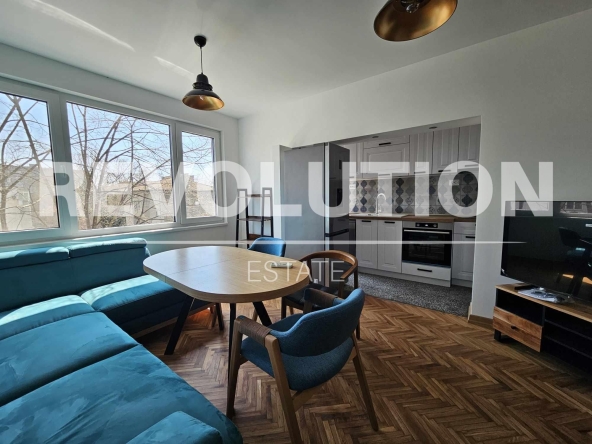 Дава се под наем Двустаен апартамент в Варна, Лятно кино Тракия - 56 кв.м за 500 € - Снимка #1