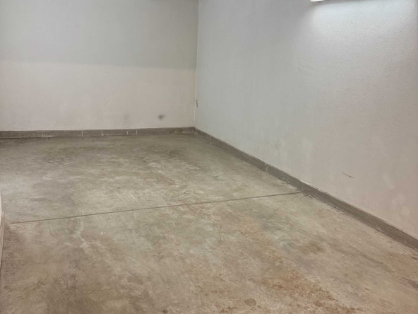 Гараж / Паркомясто в София, Изток - 23 кв.м за 3479 €/кв.м - Снимка #1