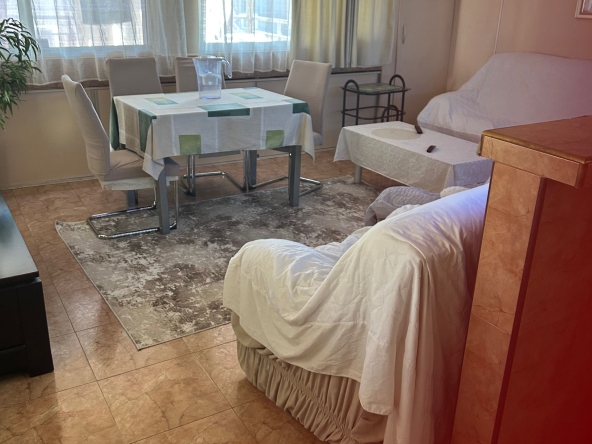Тристаен апартамент в Пловдив, Централна гара - 92 кв.м за 3272 €/кв.м - Снимка #1