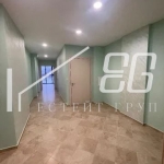 Дава се под наем Офис в Варна, Гранд Мол Варна - 50 кв.м за 433.5 € - Снимка #1