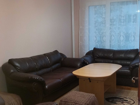 Дава се под наем Тристаен апартамент в София, Овча купел 2 - 86 кв.м за 612 € - Снимка #1