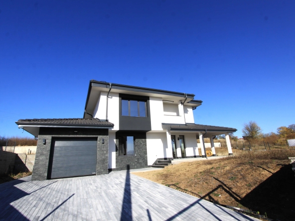 Къща в с. Гурмазово, Област София-област - 268 кв.м за 1956 €/кв.м - Снимка #1