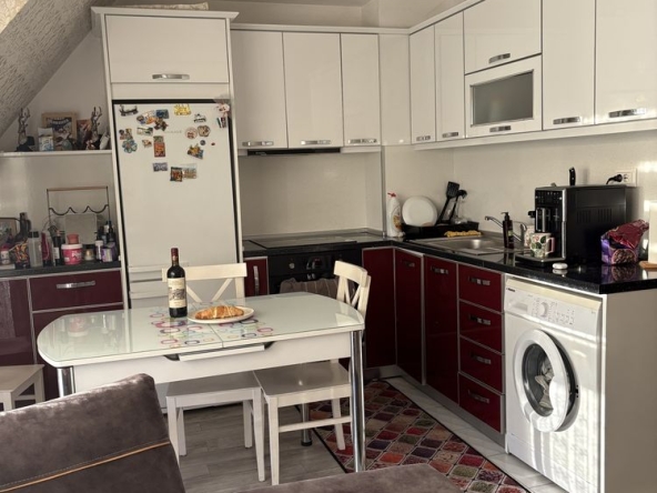 Двустаен апартамент в Кърджали, Възрожденци - 65 кв.м за 1099 €/кв.м - Снимка #1