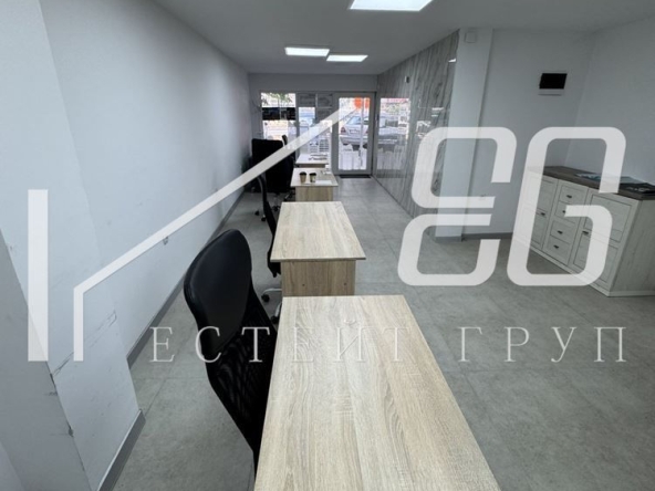 Дава се под наем Магазин в Варна, Център - 73 кв.м за 766 € - Снимка #1