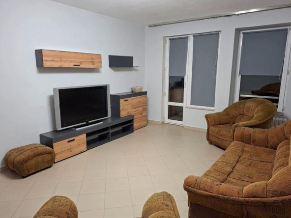 Дава се под наем Двустаен апартамент в София, Център - 75 кв.м за 850 € - Снимка #1