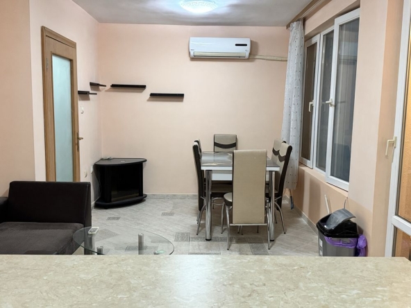 Двустаен апартамент в Бургас, Братя Миладинови - 60 кв.м за 1258 €/кв.м - Снимка #1