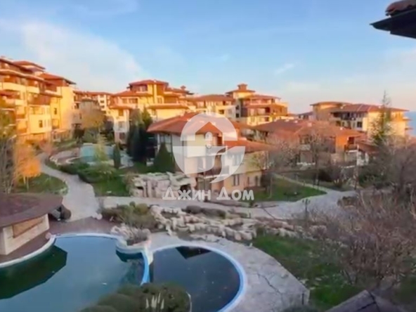 Тристаен апартамент в Свети Влас - 101 кв.м за 798 €/кв.м - Снимка #1