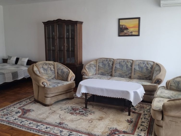 Многостаен апартамент в Бургас, Меден рудник - зона Д - 129 кв.м за 653 €/кв.м - Снимка #1