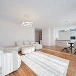 Дава се под наем Тристаен апартамент в Пловдив, Христо Смирненски - 117 кв.м за 523.26 € - Снимка #1