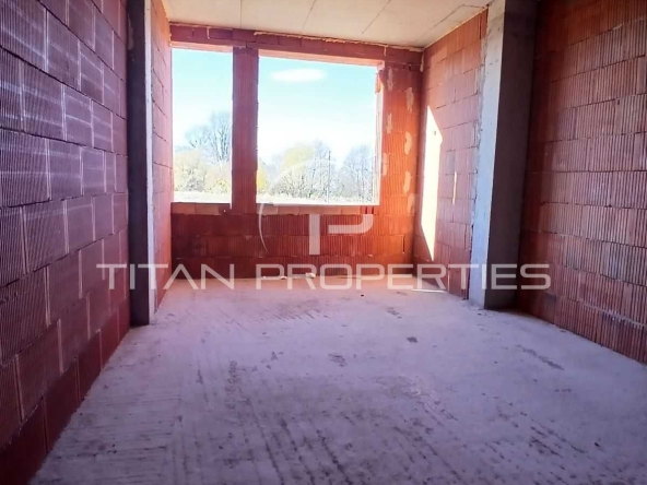 Тристаен апартамент в Пловдив, Прослав - 102 кв.м за 580 €/кв.м - Снимка #1