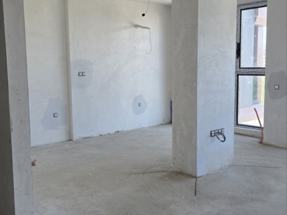 Тристаен апартамент в София, Гоце Делчев - 117 кв.м за 2898 €/кв.м - Снимка #1