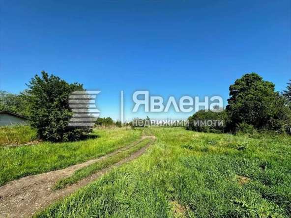 Парцел в София, Център - 1974 кв.м за 61 €/кв.м - Снимка #1