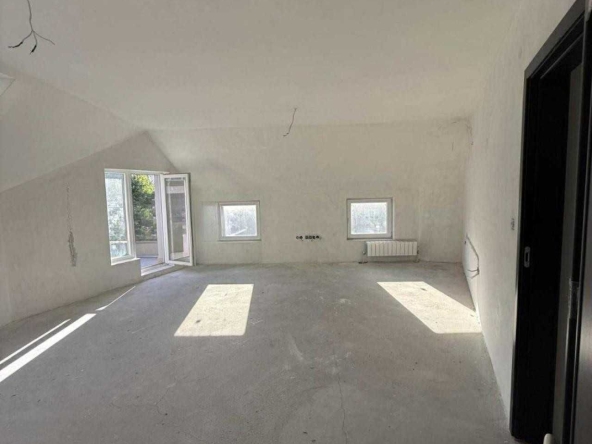 Тристаен апартамент в Пловдив, Център - 123 кв.м за 1887 €/кв.м - Снимка #1