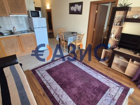 Двустаен апартамент в к.к. Слънчев бряг - 66 кв.м за 1235 €/кв.м - Снимка #1