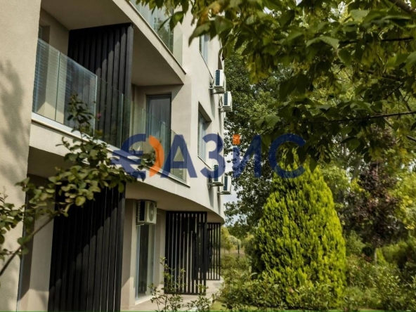 Тристаен апартамент в к.к. Слънчев бряг - 97 кв.м за 2199 €/кв.м - Снимка #1