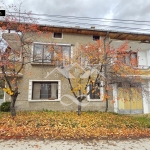 Къща в Велинград - 297 кв.м за 266 €/кв.м - Снимка #1