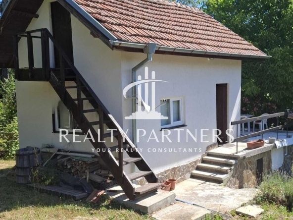 Къща в с. Ярославци, Област Перник - 60 кв.м за 582 €/кв.м - Снимка #1