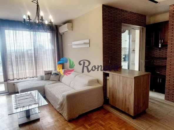 Дава се под наем Двустаен апартамент в Варна, Общината - 78 кв.м за 612 € - Снимка #1